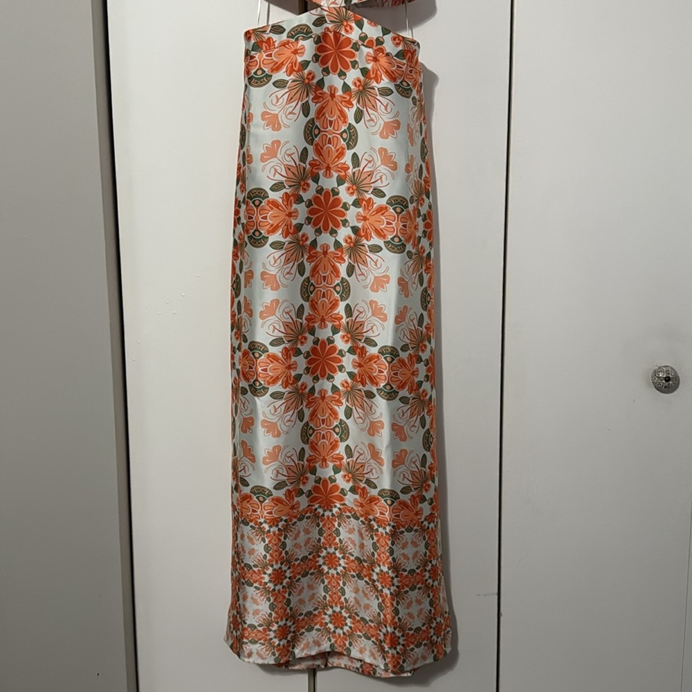 House of Harlow 1960 Cutout White Dress with Orange and Green Floral Print - Picture 2 of 5